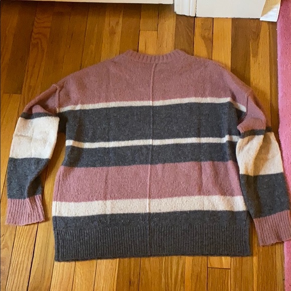 360 Cashmere Pink & Gray Striped Crewneck - Picture 5 of 9